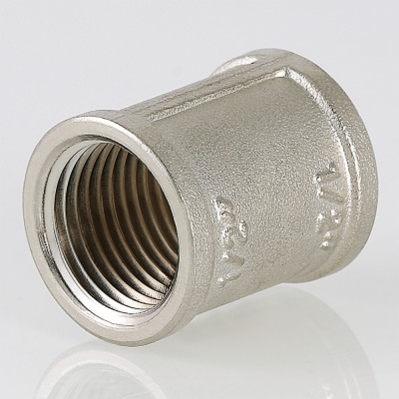 Фитинг резьбовой – муфта соединительная Valtec VTr.270.N