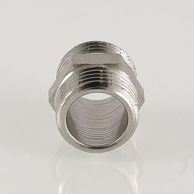 Фитинг резьбовой – ниппель Valtec VTr.582.N