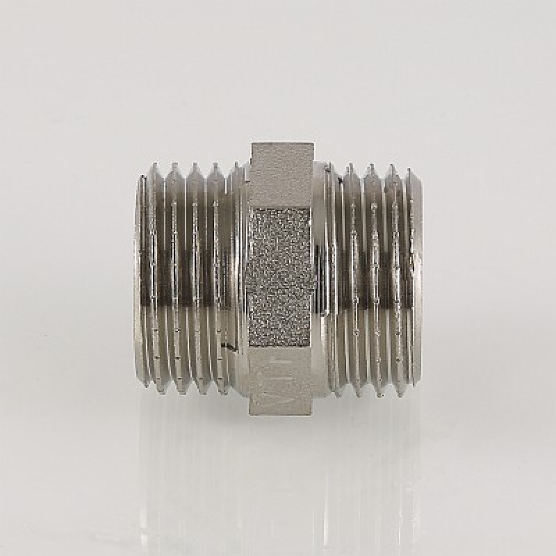 Фитинг резьбовой – ниппель Valtec VTr.582.N